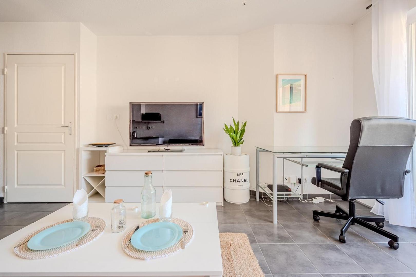 شقة Le Neroli T2 Dernier Etage Avec Terrasse Et Garage تولون المظهر الخارجي الصورة